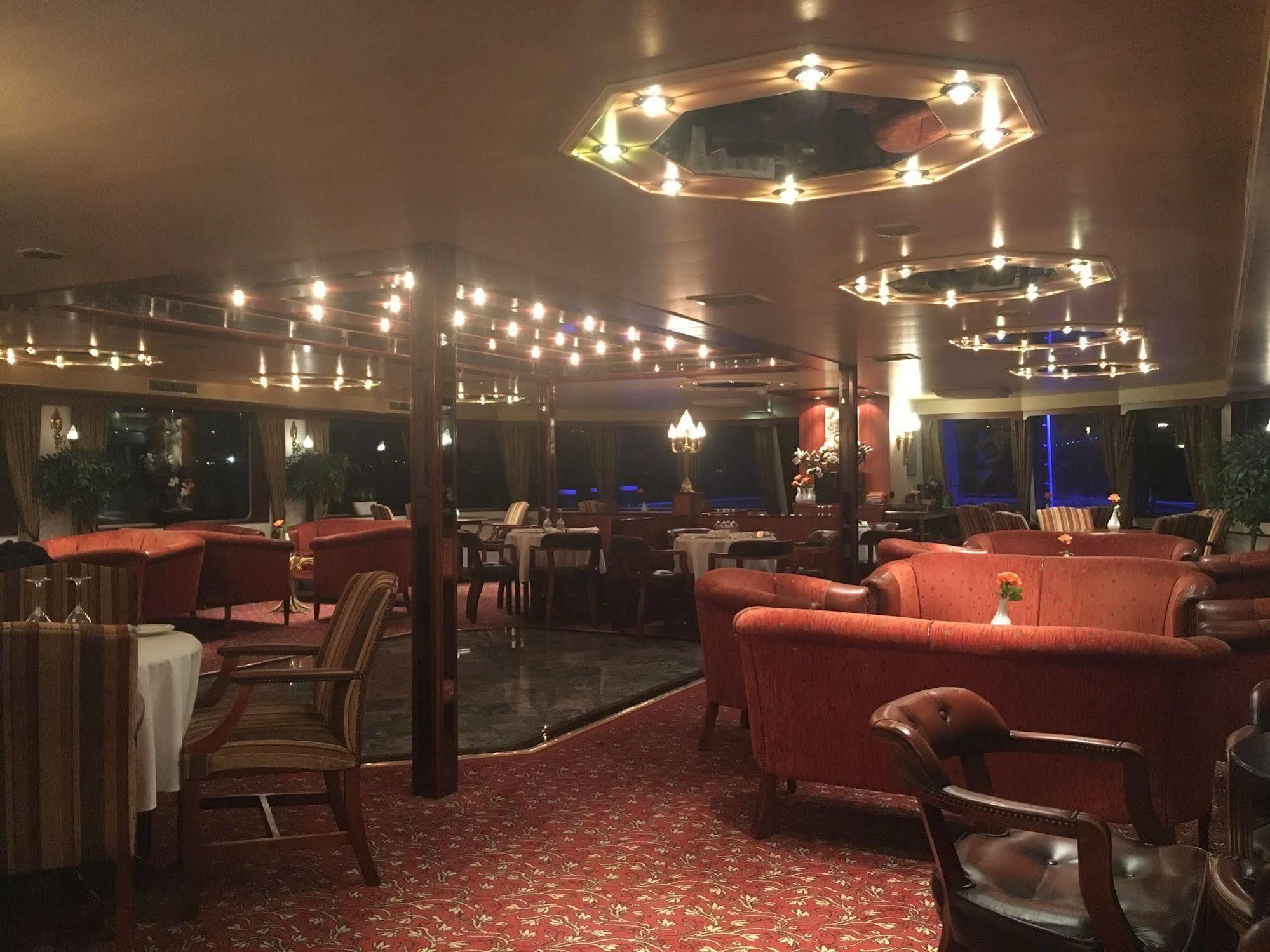 Hotel Knm Ms Switzerland II - Frankfurt Francoforte sul Meno Esterno foto